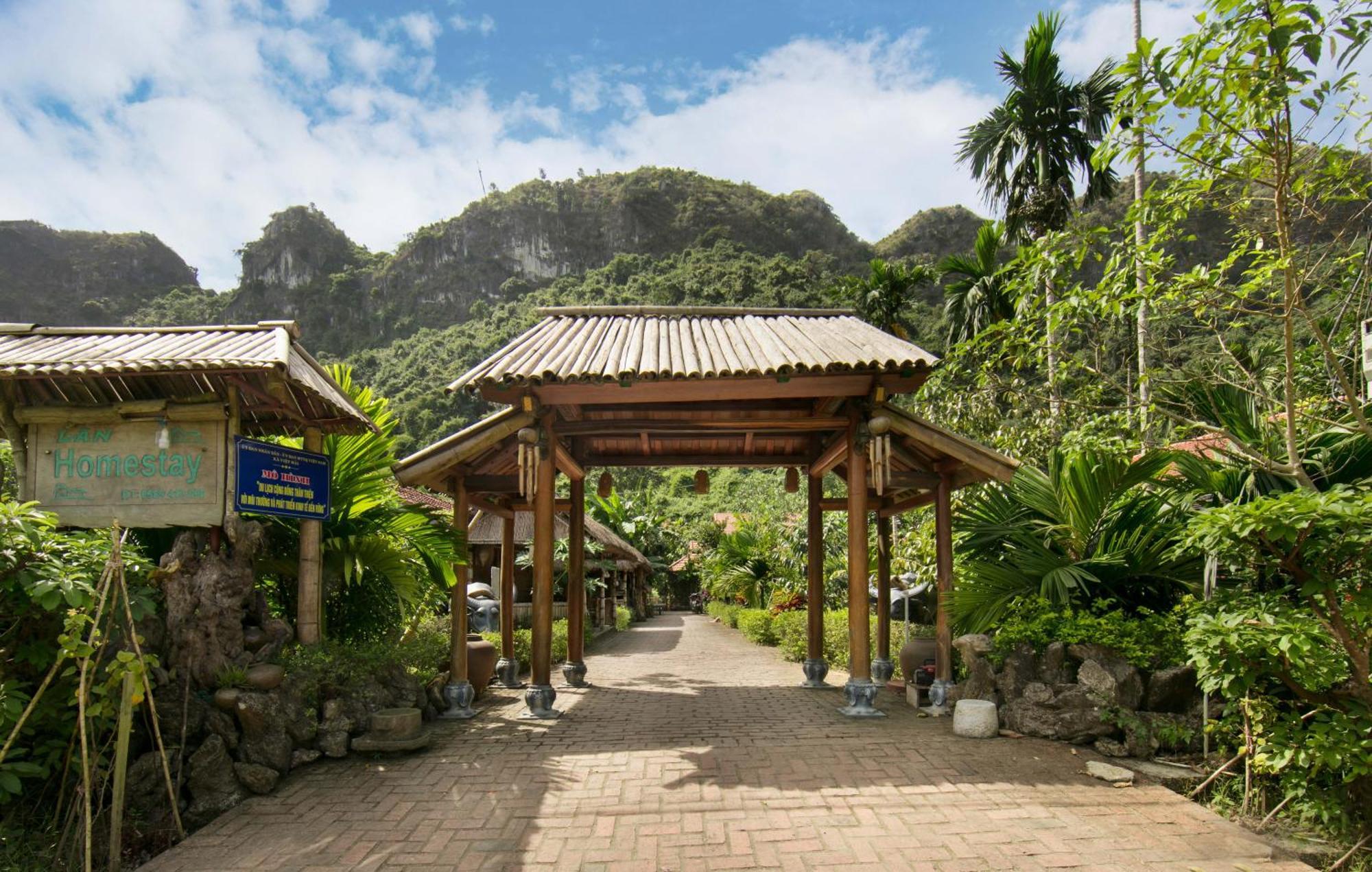 Viet Lan Lodge *